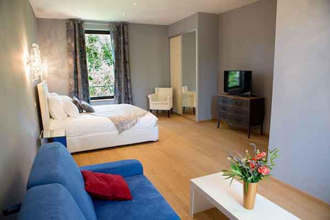 سان جيل Domaine Du Prieure D'Estagel Chambres D'Hotes المظهر الخارجي الصورة